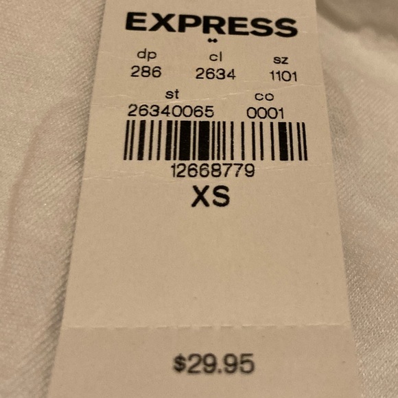 Express Ruffle Top - Picture 6 of 6